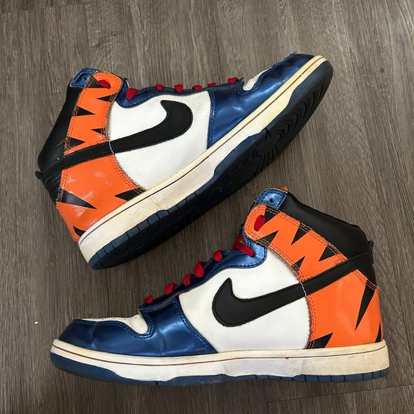 Nike “Tony The Tiger” Dunk Hi Shoes Size 10 - Picture 2 of 12